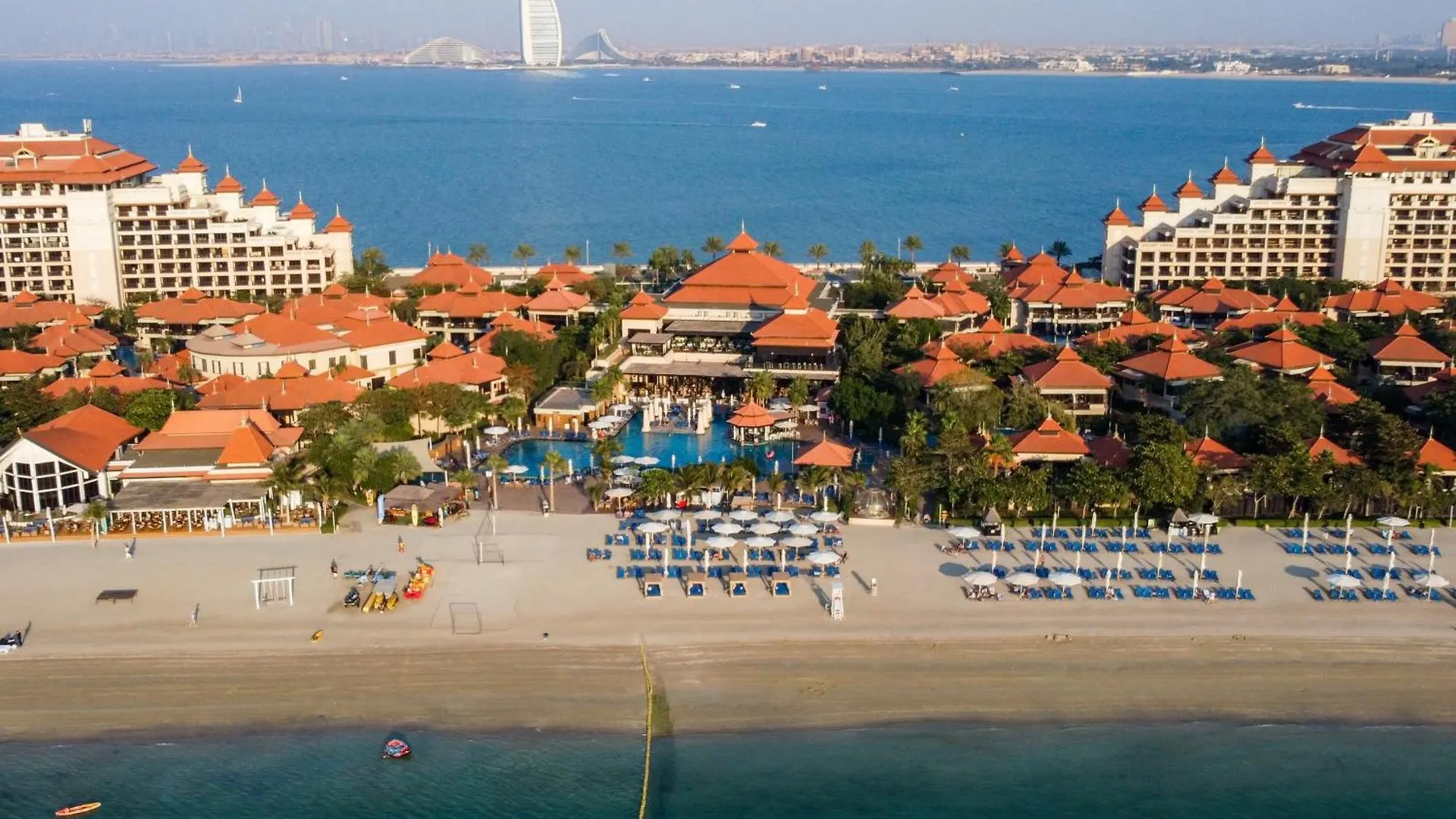 Relaxing 1 Bedroom Apartment At 5 Star Resort Dubai